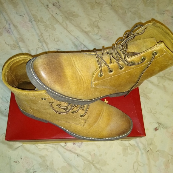 Men's X-ray Boots - Picture 2 of 3